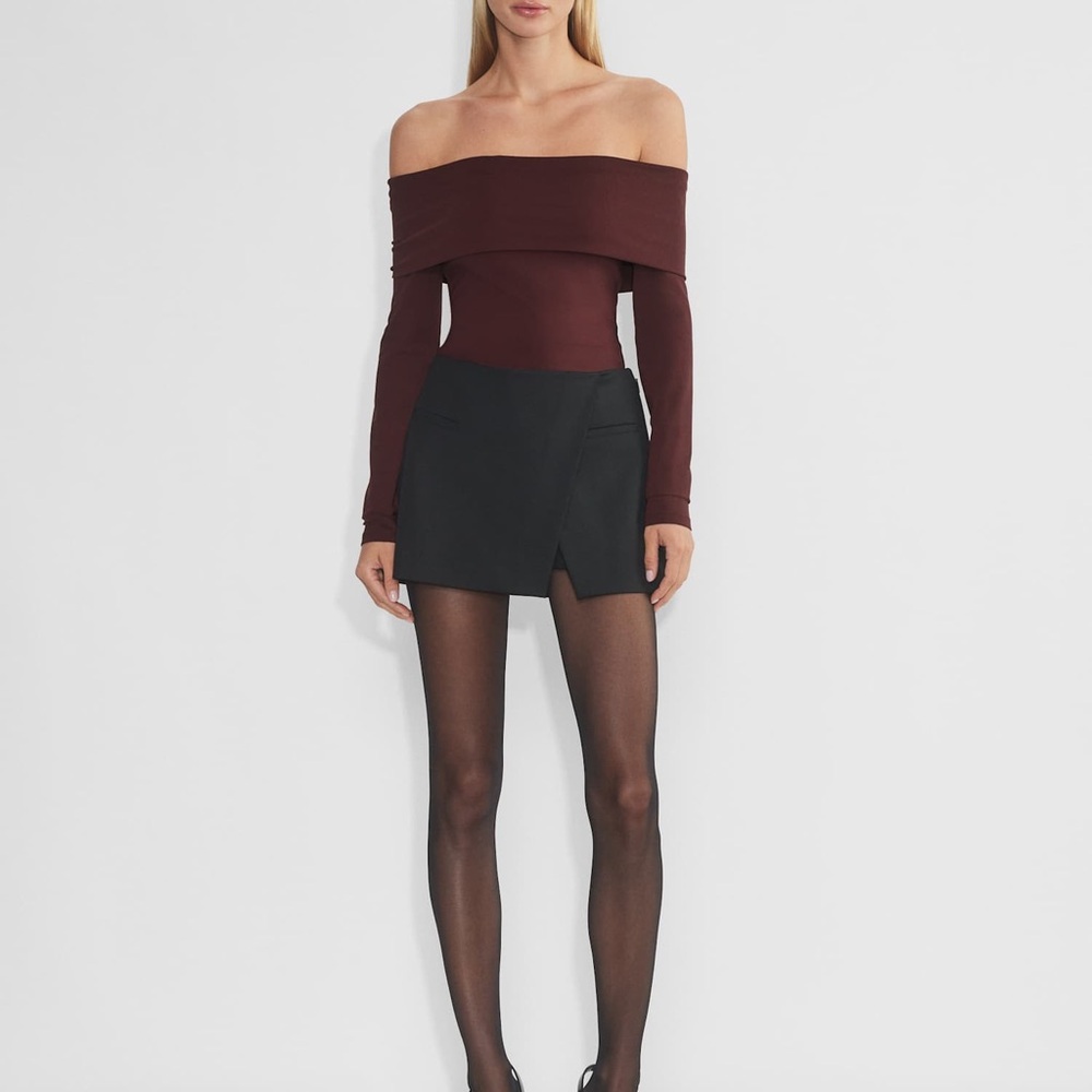Aritzia Contour Deco Bodysuit Burgundy